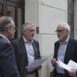 pr&eacute;sidentielle 2027 : la droite relance le d&eacute;bat sur le suppos&eacute; exc&egrave;s de fonctionnaires en france, un enjeu majeur de la campagne &eacute;lectorale.