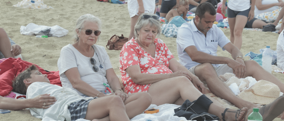 &Agrave; 90 ans des cong&eacute;s pay&eacute;s, le vrai d&eacute;fi : transformer le droit aux vacances en r&eacute;alit&eacute; pour tous