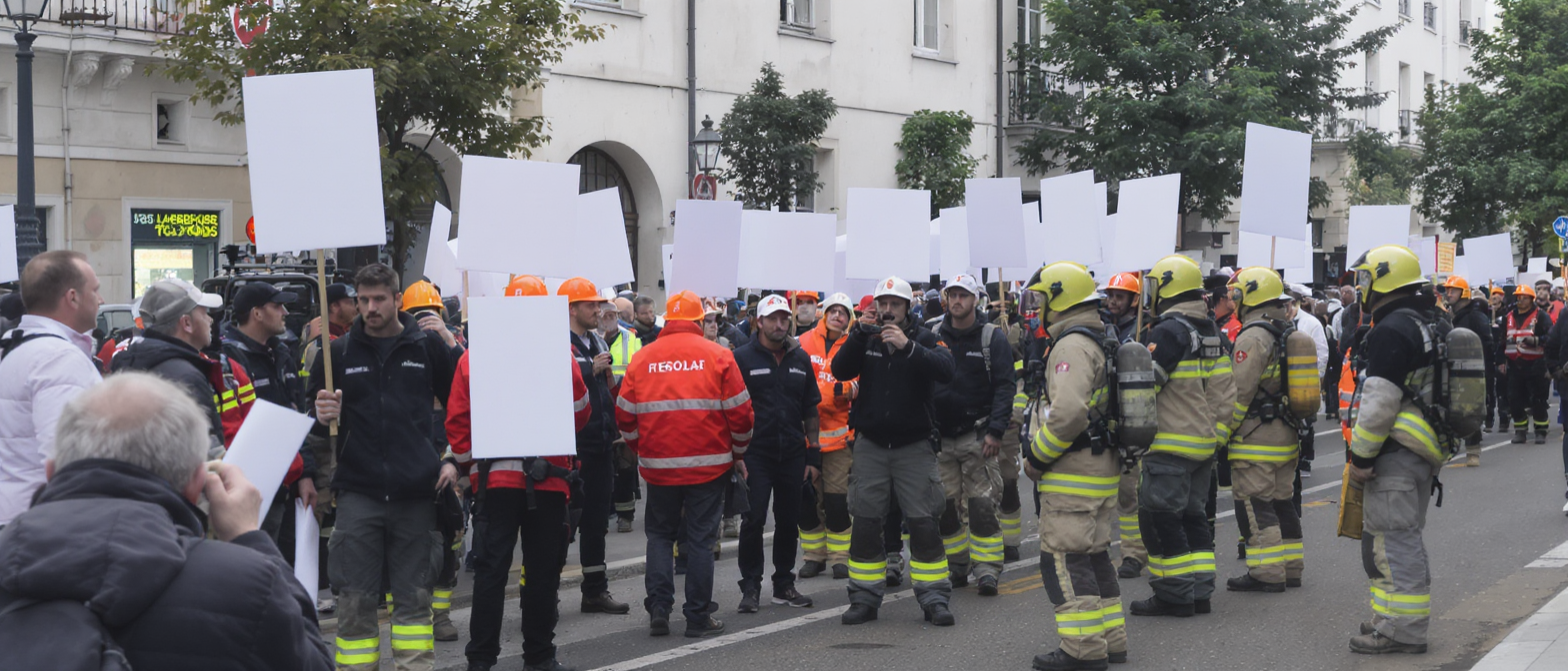 le 29 septembre, les syndicats de la fonction publique et les pompiers se mobilisent pour faire entendre leurs revendications dans le débat sur le budget 2027.