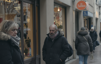 &agrave; l&rsquo;approche des ventes de no&euml;l, la col&egrave;re sociale fait peser de nouvelles incertitudes sur la consommation et les perspectives &eacute;conomiques fran&ccedil;aises.