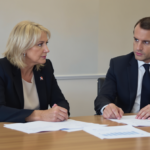 &agrave; l&rsquo;approche de la pr&eacute;sidentielle 2027, marine le pen s&rsquo;inspire de certaines recettes &eacute;conomiques d&rsquo;emmanuel macron, tout en d&eacute;fendant ses propres orientations.