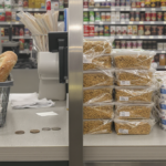 prix alimentaires : grande distribution et agro-industrie s&rsquo;opposent &agrave; coups de r&eacute;cits pour d&eacute;fendre leur r&ocirc;le dans la hausse des prix.